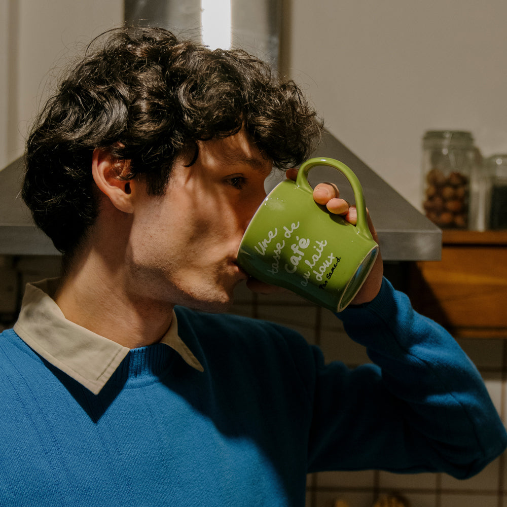 Holiday Coffee Mug (2 Colors)