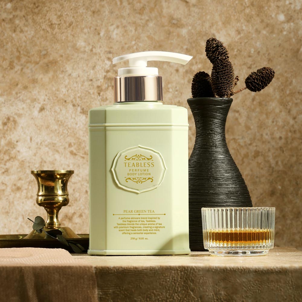 Perfume Body Lotion Pear Green Tea 250g/8.8Fl.oz.
