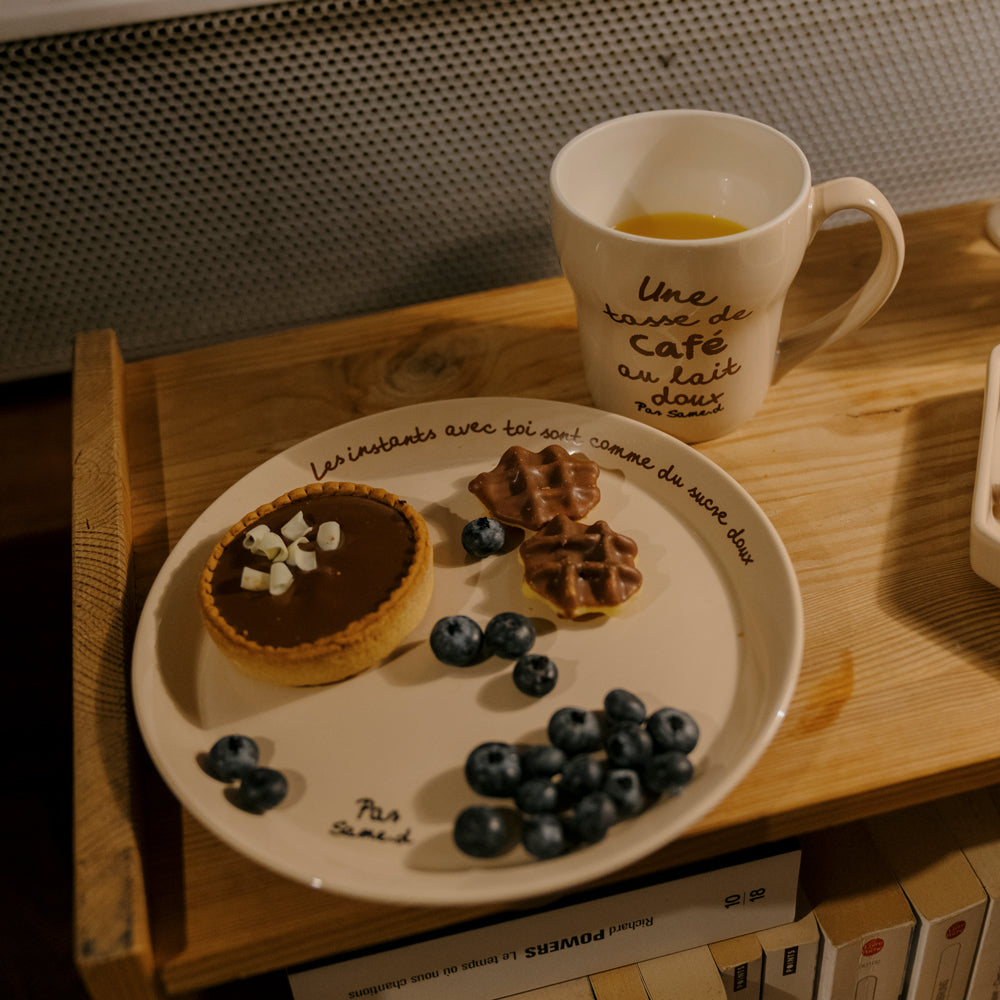 Holiday Plate + Coffee Mug Set (2 Colors)