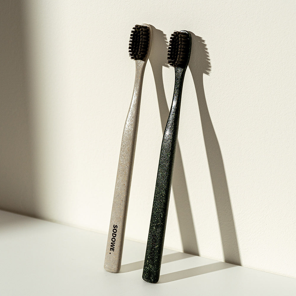 SODOWE. Woodchip Toothbrush Set - Slowrecipe
